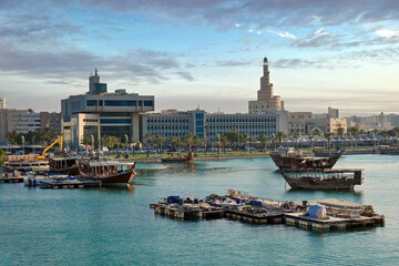 Fototapeta premium Fanar Mosque view from corniche MIA Park Doha Port