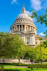 Fototapeta premium St. Paul's cathedral in London, UK