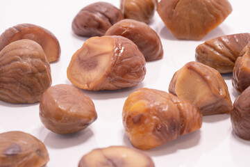 皮を剥いた甘栗