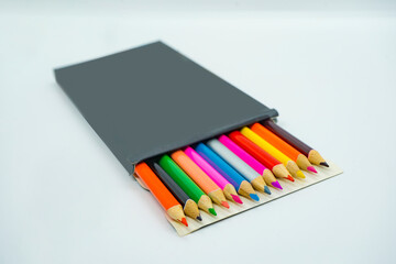Naklejka premium Mockup Box for Color Pencil Multi Colored Pencil for Kids Art Isolated PNG