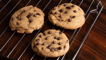 chocolate chip cookies