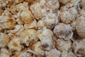 Popcorn texture crunchy view cooked with sweet caramel and cheese salted flavors | Food natural photos