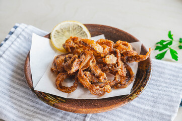 ボイル貝ひもの唐揚げ