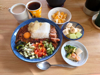 Summer vegetable curry (japanese style) ～ ヘルシーな食事／季節のカレーセット(夏野菜カレー)