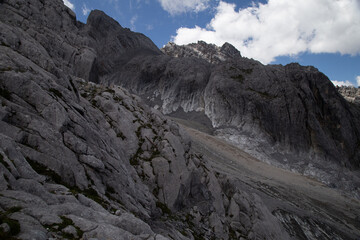 Jade Dragon Snow-Mountain