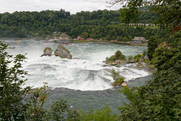 Chutes du Rhin