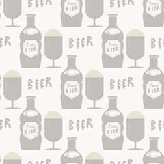 Beer bottle, glasses and the word Beer seamless vector pattern background. Hand-drawn alcoholic drinks bottles , frothy beer mugs and text backdrop. Neutral repeat in retro hand-lettering style.