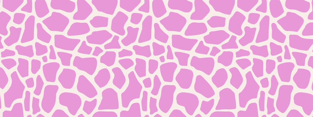 Lilac abstract seamless pattern with animal skin texture. Y2k groovy giraffe skin print. Trendy boho animal pattern in a bright pink and purple palette. Vector illustration © Viktoriia