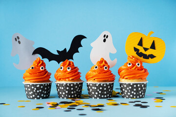 Orange halloween cupcake with eyes