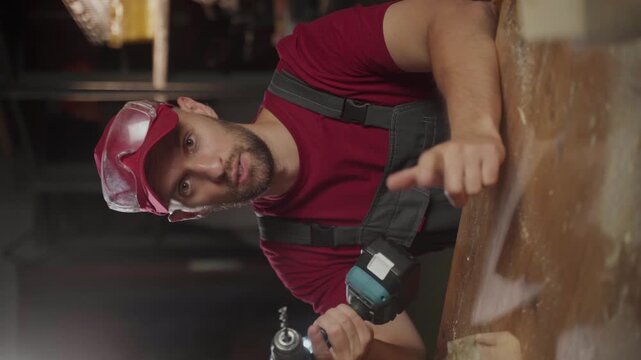 An experienced carpenter shares his techniques and ideas while working in a well-equipped carpentry workshop. The exhibition presents various tools and materials that tell about the process of