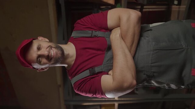 A friendly worker demonstrates his skills and dedication in a cozy workshop. He attracts the audience by talking about his craft, demonstrating the tools and techniques necessary for high-quality