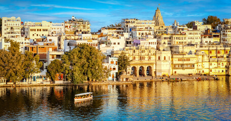 Gate Gangaur Ghat on Lake Pichola, Rajasthan, India.