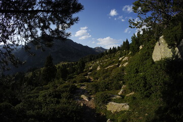 Obraz premium Hiking in the Spanish Pyrenees