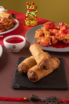 Rollitos primavera / Mesa Comida china
