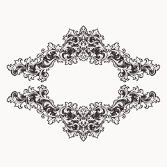 Luxury Vintage Ornament 