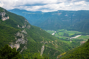 Naklejka premium Scenic view from near the village of Spiazzi of the Adige river valley north of Verona, Italy