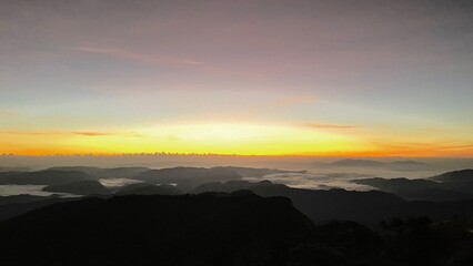 Obraz premium sunrise in the mountain