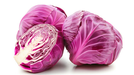Obraz premium The image shows three heads of purple cabbage on a white background, one of which is cut open to reveal the clear layers