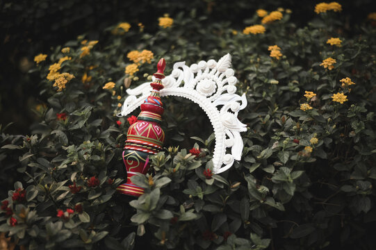 Bengali Wedding Bride Topor and gach kouto