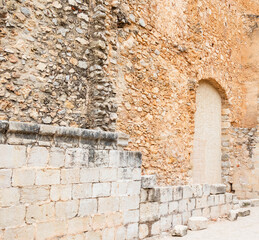 Muro de piedra antiguo
