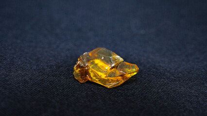 琥珀　アンバー