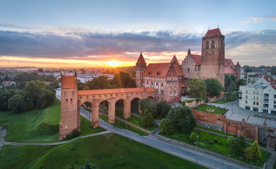 Fototapeta premium Aerial view of Kwidzyn Castle (Zamek w Kwidzynie) on sunrise