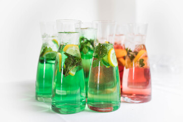 Fresh drinks for hot days in green and red