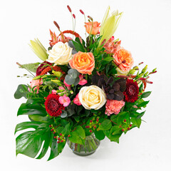 Ein herrlicher und festlicher Blumenstrauß