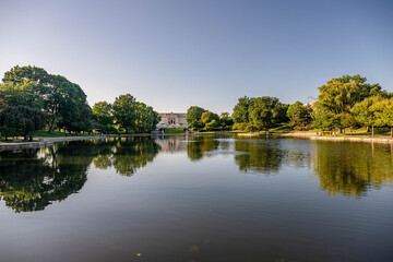 Fototapeta premium fine arts garden, cleveland, ohio