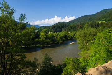 Obraz premium Beautiful landmark near the Borjomi with Kura river and mountain forest.