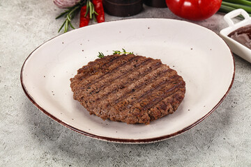 Grilled minced beef burger cutlet