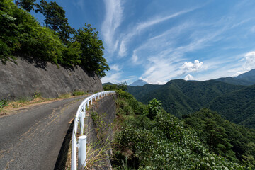 山梨県南巨摩郡身延町から望む夏の富士山