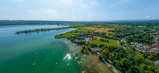 Blick auf den südlichen Ammersee bei Dießen in Oberbayern