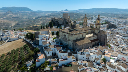 vista aérea del municipio Olvera en la provincia de Cádiz, Andalucía	