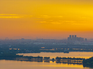 Obraz premium Summer sunrise scenery of Wuhan East Lake Scenic Area