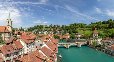 La ville de Berne, au bord de l'Aar