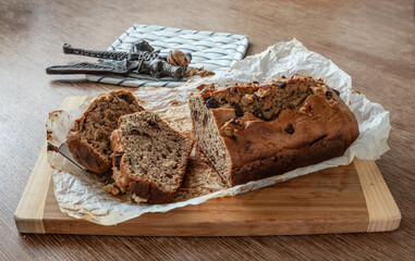 Baked dessert with nuts and bananas