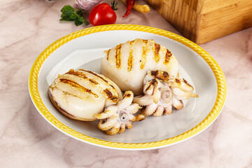 Grilled cuttlefish in the plate