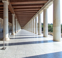 Fototapeta premium Stoa of Attalos: Majestic Hellenistic Architecture in the Agora of Athens, Housing the Museum of the Ancient Agora Under the Acropolis