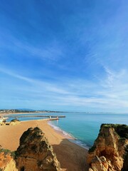 Obraz premium Beautiful view of beach escape in Portugal, ocean viewing rocky formations.