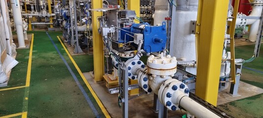 Oil and gas processing platform FPSO