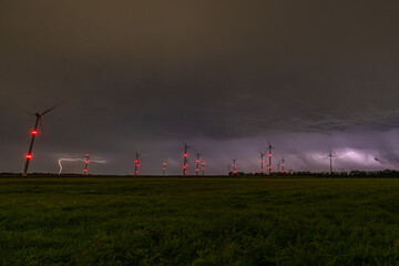 Gewitter im Windpark