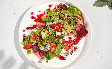Fresh Strawberry and Blue Cheese Salad with Mixed Greens and Nuts