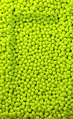 arrière-plan entièrement rempli de balles de tennis avec zone creuse au centre - rendu 3D