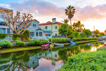 Fototapeta premium Golden Hour at One of the Venice Canals