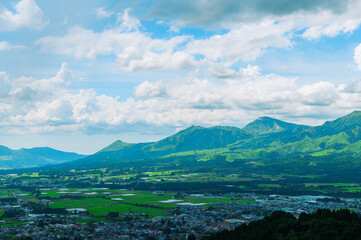 Naklejka premium 阿蘇山の展望台からの眺め