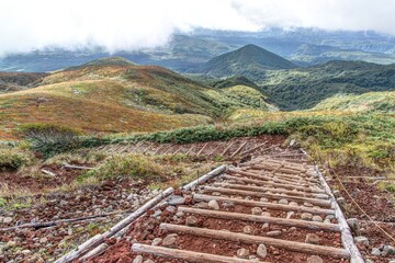 宮城県　秋の栗駒岳の紅葉登山