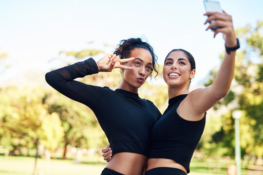 Selfie, portrait and friends in park, workout and peace sign of women with smile, exercise and happy. Outdoor, girls and profile picture for content creation, summer and fitness influencer in woods