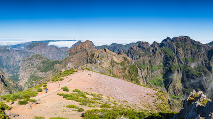 Pico do Areeiro to Pico Ruivo panorama