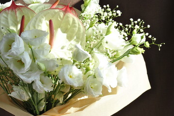bouquet of white roses